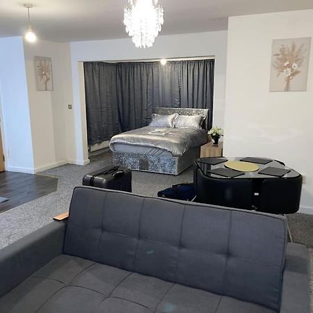 Cosy Haven In Ts5 Middlesbrough Apartment ภายนอก รูปภาพ
